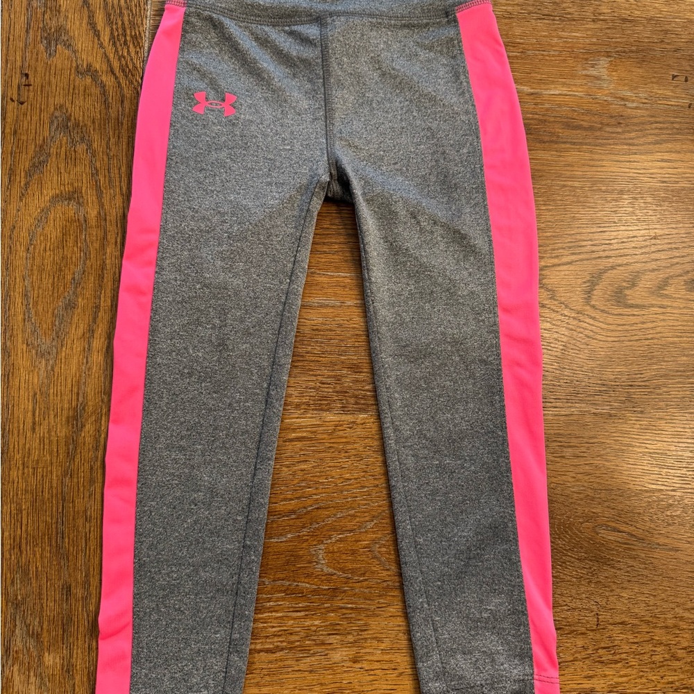 Under Armour Kids Leggings in Gray with Pink Stripes